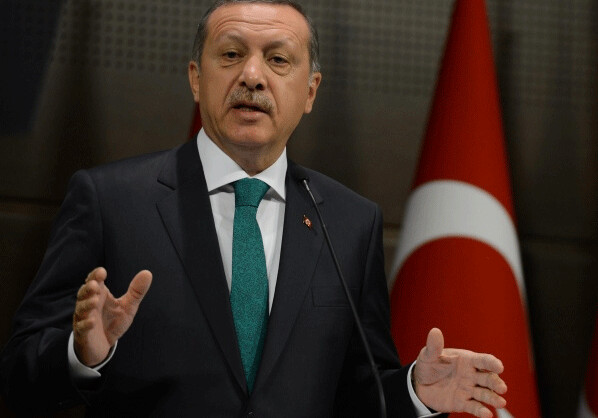 Эрдоган назвал антикоррупционную операцию “грязной западней“