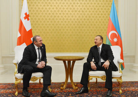 Состоялась встреча президентов Азербайджана  и Грузии в формате тет-а-тет