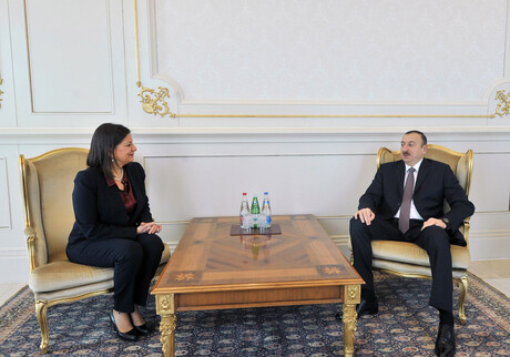 Ильхам Алиев принял новоназначенного посла Мексики в Азербайджане