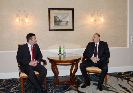 Ильхам Алиев встретился с председателем Палаты депутатов Чехии