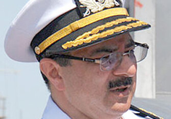 Сотрудникам Бакинского военного суда запрещено информировать о задержанном экс-командующем ВМС АР