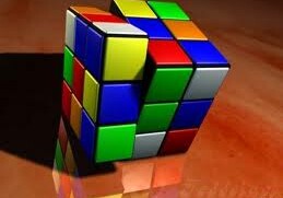 Легендарному кубику Рубика - 40 лет (ВИДЕО)