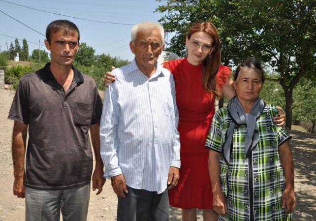 Ганира Пашаева встретилась с жителями прифронтовых сел (ФОТО)