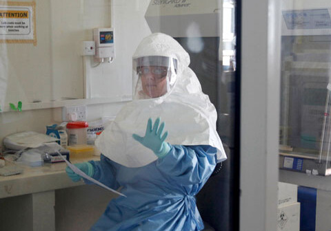 Лихорадка Эбола грозит многим странам мира