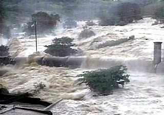 Почти 30 человек погибли в Китае из-за наводнений