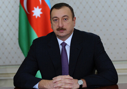 Президент Ильхам Алиев поздравил президента Хамида Карзая с Днем Независимости Афганистана