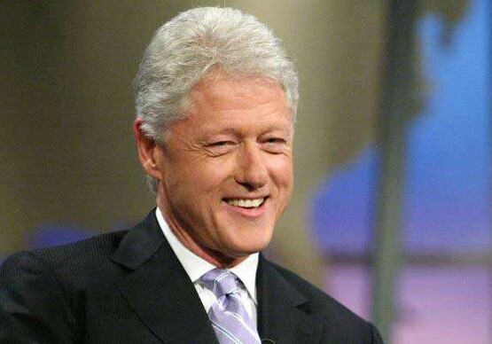 Билл Клинтон стал дедушкой
