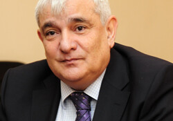 Кямал Абдулла избран председателем Попечительского совета Бакинского международного центра мультикультурализма