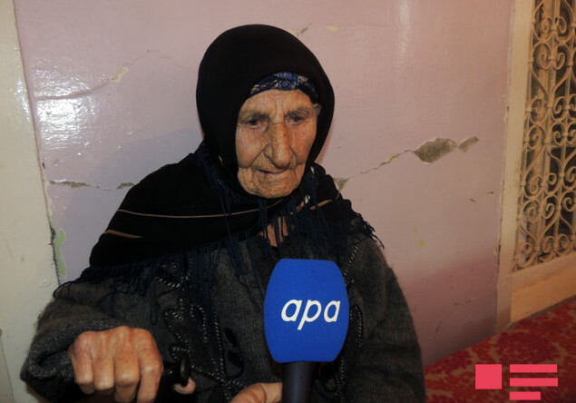 Старейшая жительница Азербайджана проголосовала (Фото)
