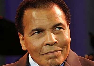 Легендарный боксер Мохаммед Али выписан из больницы