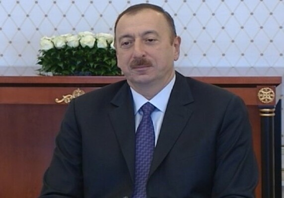Президент Ильхам Алиев принял послов Катара и Индии 