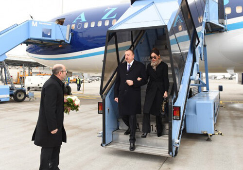 Президент Азербайджана прибыл с визитом в Германию (Фото)