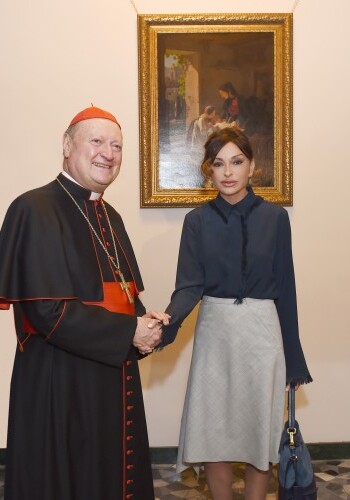 Мехрибан Алиева встретилась с министром культуры Святого Престола (Фото)