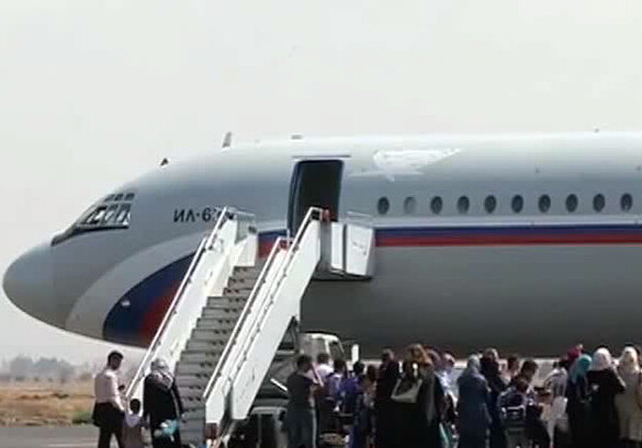 Самолет с эвакуированными из Йемена гражданами Азербайджана сел в Москве (Добавлено)