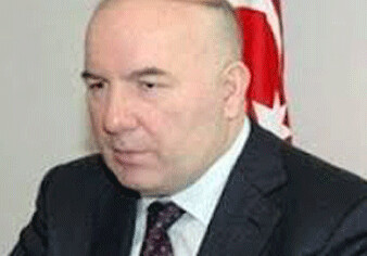 ММ утвердил кандидатуру Эльмана Рустамова на членство в правлении ЦБА 