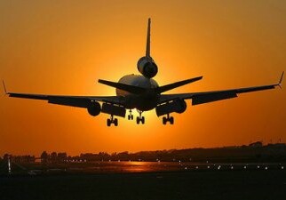 Из-за ухудшения здоровья пассажира в Баку вынужденно сел норвежский самолет