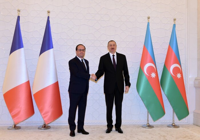Состоялась встреча президентов Франции и Азербайджана 