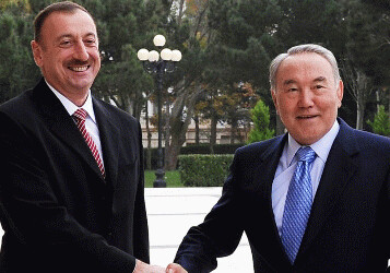 Ильхам Алиев поздравил Нурсултана Назарбаева с переизбранием на пост президента