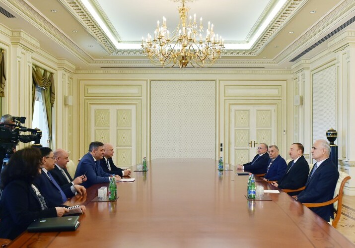 Президент Азербайджана принял вице-премьера Польши