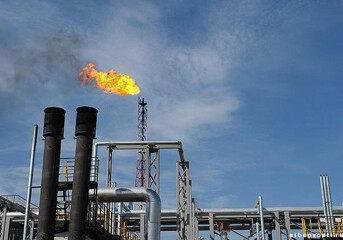 Стало известно, сколько Азербайджан добудет нефти и газа в 2015 году