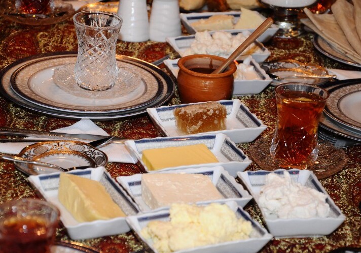 В Баку презентовали «Азербайджанский завтрак»