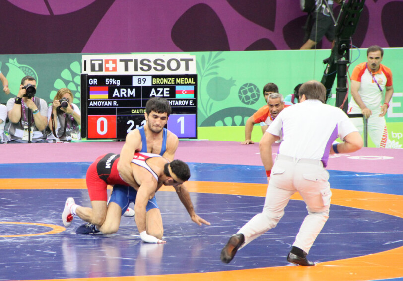 Азербайджанский борец одержал победу над армянским спортсменом на Евроиграх 