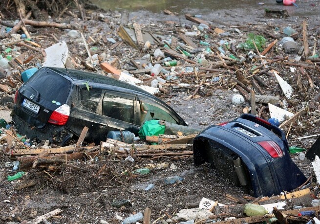 Жертвами наводнения в Тбилиси стали 10 человек (Фото)