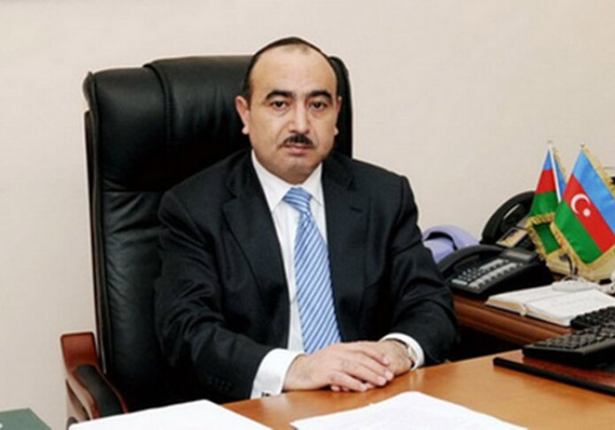 Али Гасанов: «Ни одна страна не вправе судить и комментировать дела других государств»