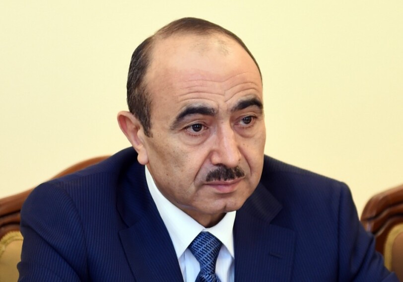 Делегация во главе с помощником президента Азербайджана отправляется в Астану
