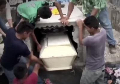 В Гондурасе девушка очнулась в гробу после похорон (Видео)