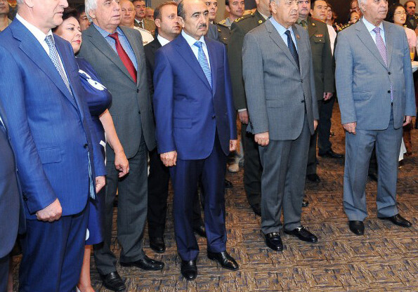 В посольстве Китая в Азербайджане прошел прием по случаю 66-й годовщины образования КНР (Фото)