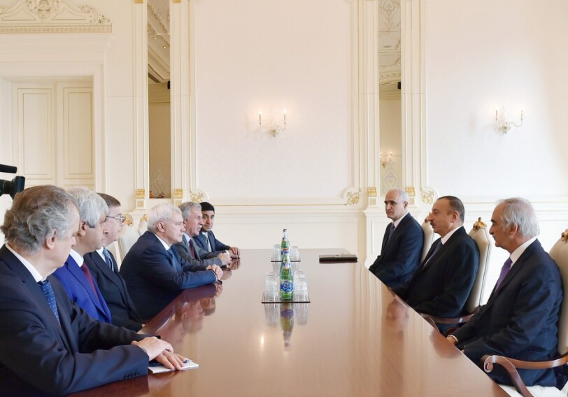 Санкт-Петербург заинтересован в расширении сотрудничества с Азербайджаном