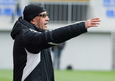 Беюкага Гаджиев: Сначала «Нефтчи» надо 18 футболистов найти, а уже потом тренера