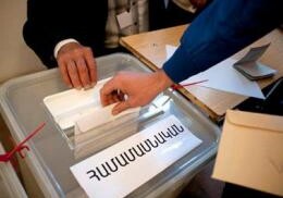 В Армении проходит референдум по конституционным реформам