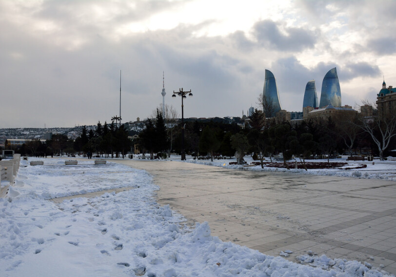 В праздничные дни в Азербайджане ожидается снег 