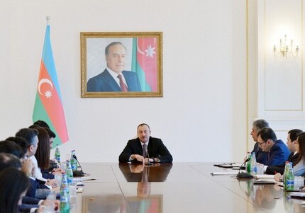 Президент Азербайджана: «Молодежь должна играть активную роль во всех делах общества» (Фото)