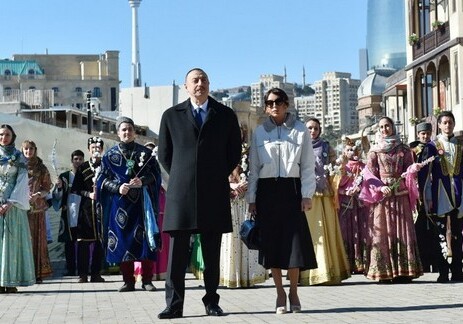 Президент Азербайджана и его супруга приняли участие во всенародных празднествах по случаю Новруза (Обновлено-Фото)