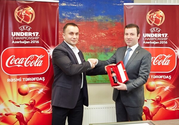 Coca-Cola и NAZ-Lifan стали официальными партнерами Евро-2016 в Баку (Добавлено)