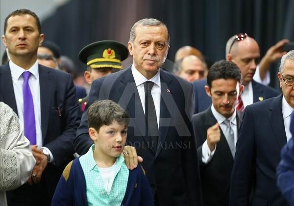 Эрдоган принял участие в церемонии прощания с Мухаммедом Али (Фото-Видео) 