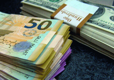 Курс доллара в Азербайджане превысил 1,55 маната