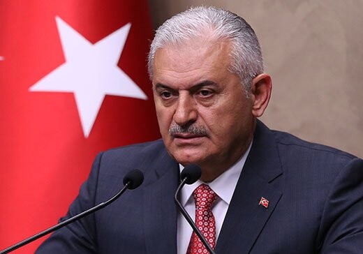 Турция рассмотрит применение смертной казни - премьер