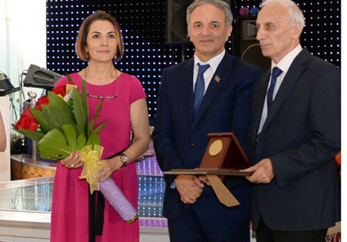 Названы лауреаты высшей медианаграды Азербайджана в 2016 году (Обновлено-Фото)
