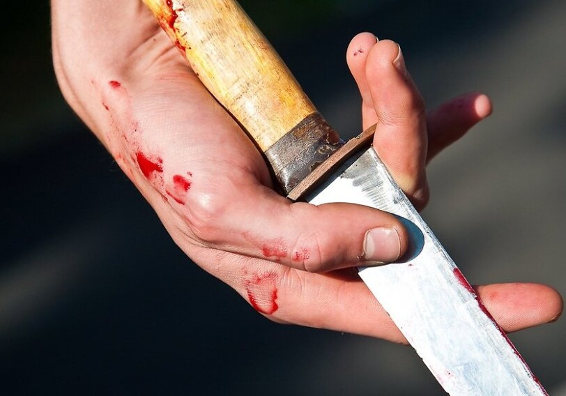 В Баку подросток нанес ножевое ранение 11-летнему брату