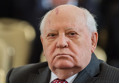 Горбачев предложил запретить войну