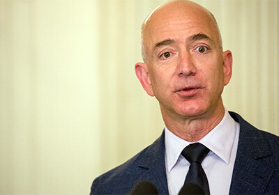 Глава Amazon потерял $3 млрд за час