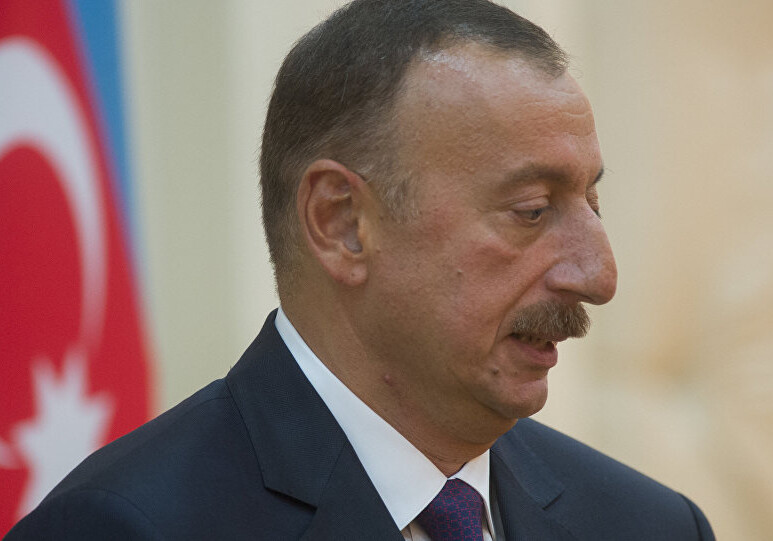 Президент Азербайджана выразил соболезнования в связи со смертью Фиделя Кастро