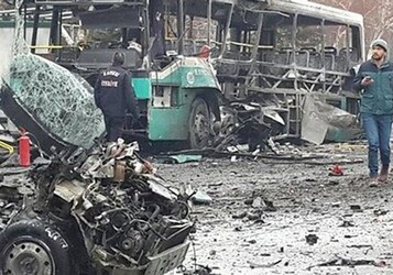В Турции взорван автобус с военными, погибли 13 человек (Фото)