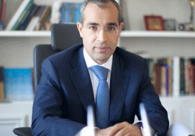Министерство образования Азербайджана получит право заключать договор с авторами учебников