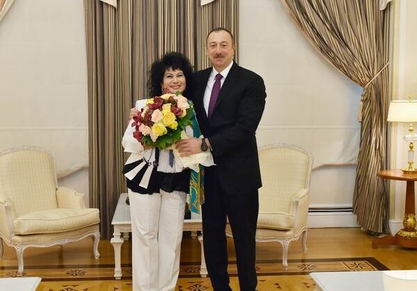Зейнаб Ханларова награждена орденом «Гейдар Алиев» - Распоряжение