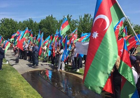 Правительство Азербайджана берется помогать своим соотечественникам  